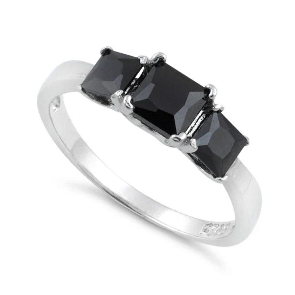 Elegant Princess Cut Black Onyx and Silver Women's Ring New